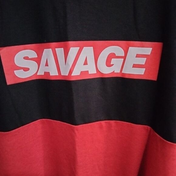 Bailey Apparel SAVAGE Short Sleeve Color Block Spell Out T Shirt - Picture 2 of 4